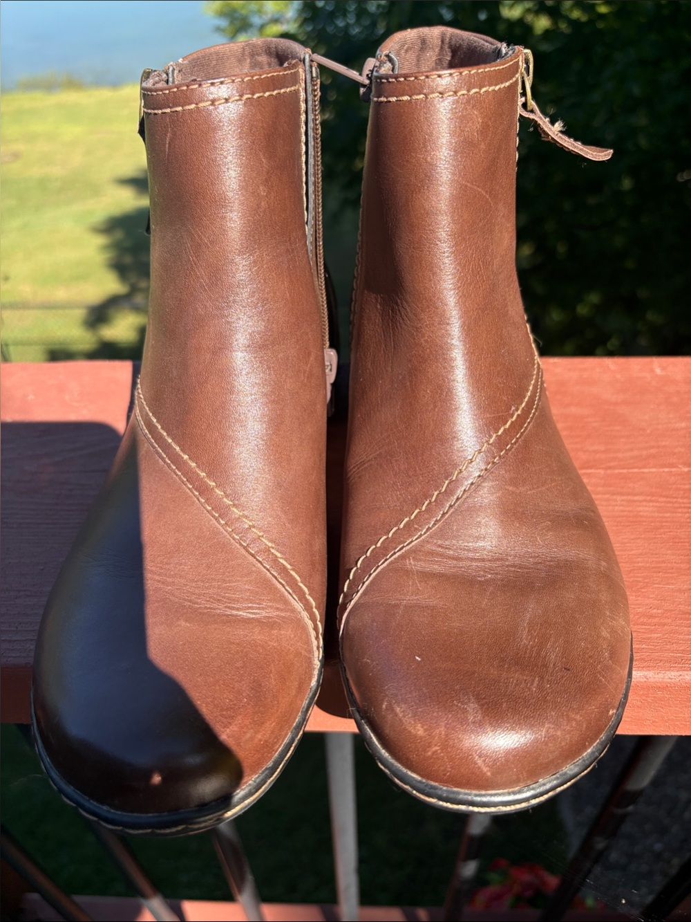 Clarks Brown Leather Women’s Ankle Booties